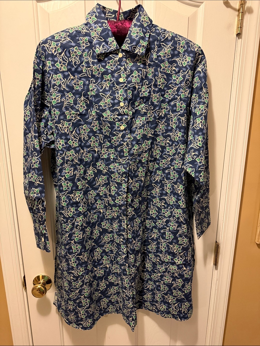 Victoria’s Secret Nightgown Size Large NWT